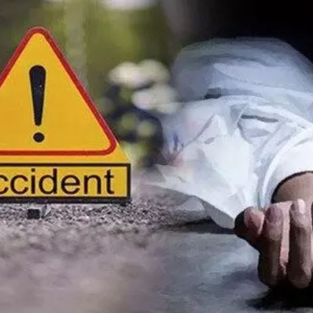 ट्रेलर की टक्कर से कार चालक की मौत:फतेहपुर में प्रयागराज-कानपुर हाईवे पर हुआ हादसा