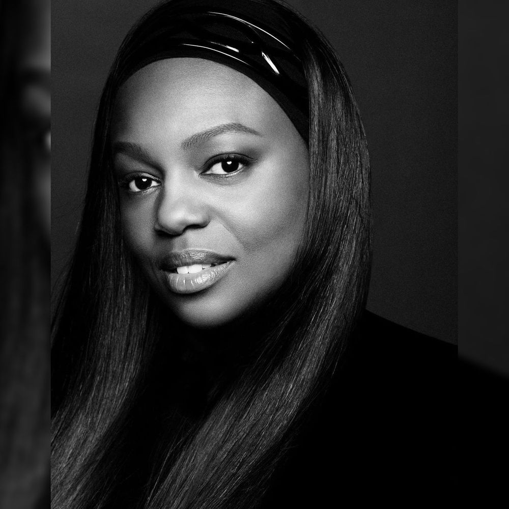 पैट मैक्ग्रा की सौंदर्य प्रसाधन कंपनी संकट में:मैडोना-रिहाना इनकी क्लाइंट रहीं, किचन में बनाए उत्पादों से 9 हजार करोड़ की कंपनी खड़ी की