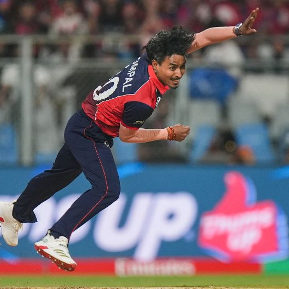 टी-20 वर्ल्डकप- नेपाल ने स्कॉटलैंड को 7 विकेट से हराया:दीपेंद्र सिंह ऐरी ने 50 रन बनाए, सोमपाल कामी को 3 विकेट