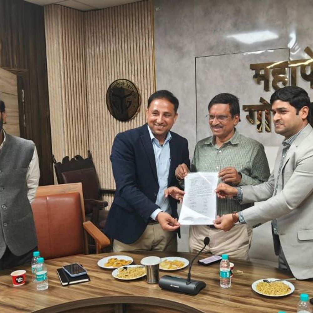 नगर निगम को हस्तांतरित हुईं GDA की 16 कॉलोनियां:विकास कार्यों के लिए 57 करोड़ रुपये भी दिए