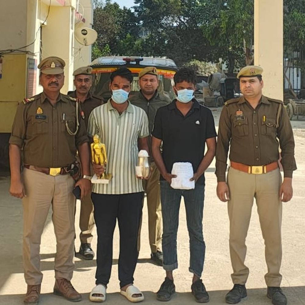 800 साल पुरानी मूर्ति चोरी मामले में दो गिरफ्तार:ग्रेटर नोएडा के जैन मंदिर में ₹1 करोड़ की चोरी हुई थी, एक आरोपी वहां का कर्मचारी