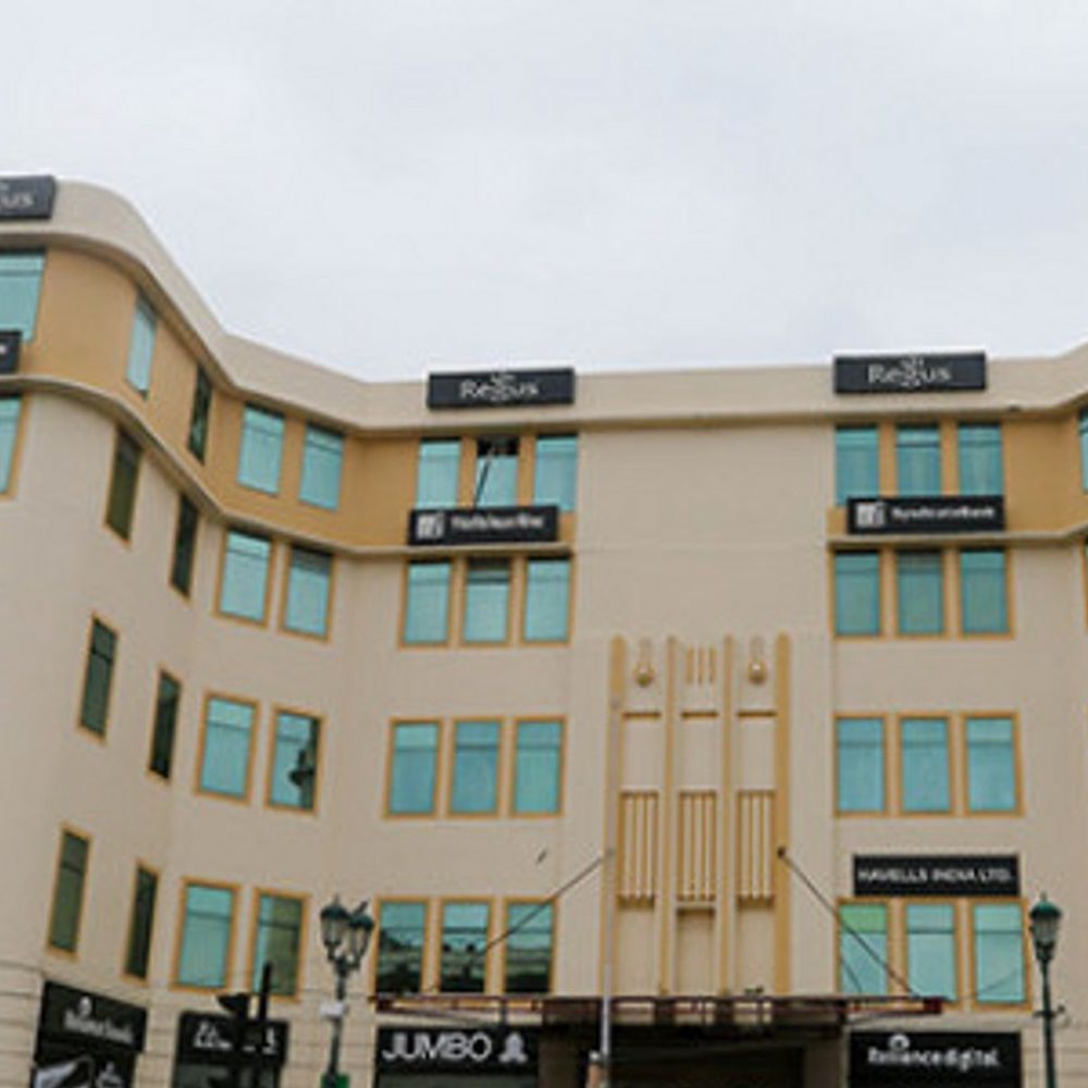 हलवासिया ग्रुप की चार संपत्तियों की कुर्की के आदेश:लखनऊ में कॉमर्शियल विवाद में 27.98 करोड़ रुपये की वसूली का मामला