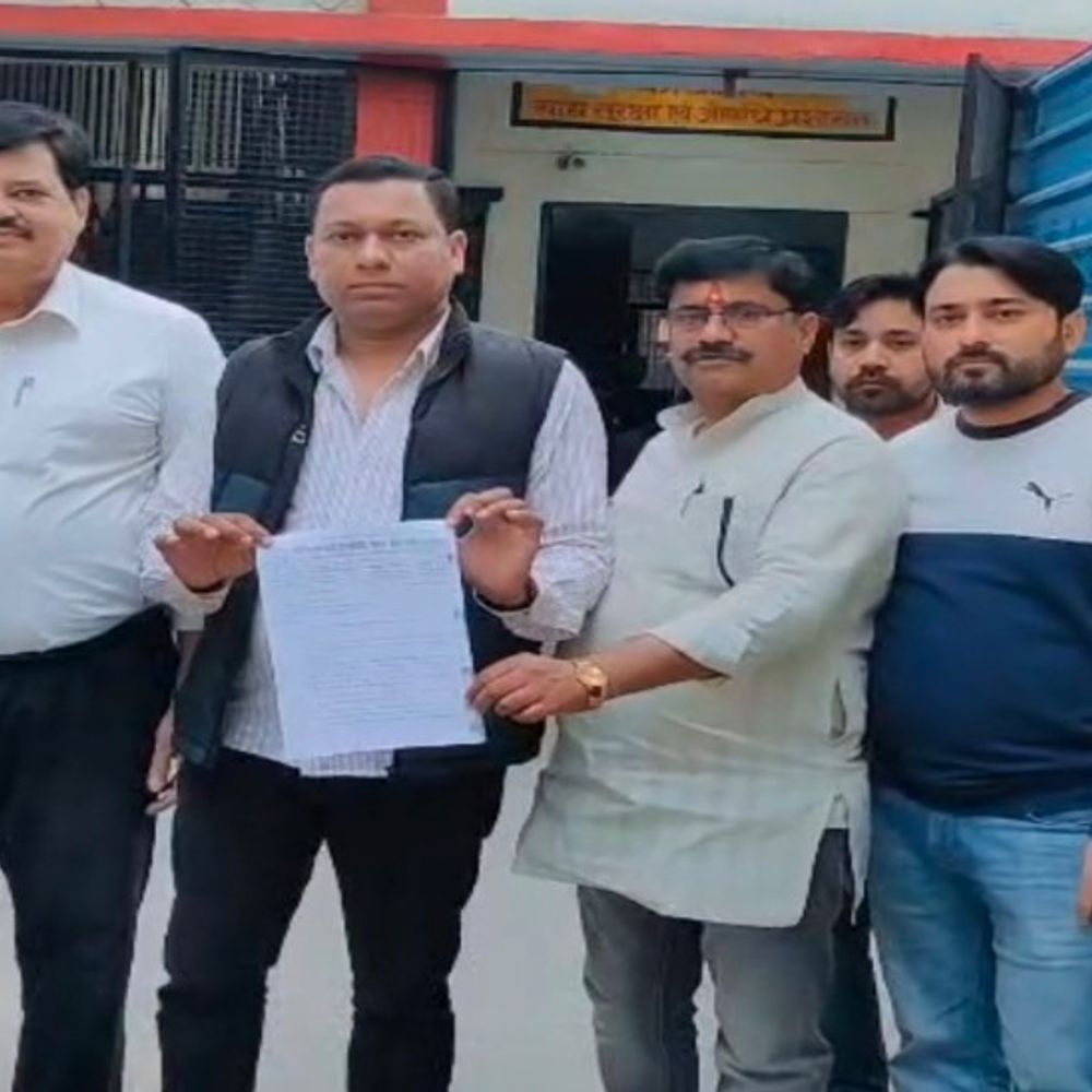 सैंपलिंग के नाम पर न किया जाए उत्पीड़न:शाहजहांपुर में व्यापारी परेशान, रजिस्ट्रेशन सीमा 40 लाख करने समेत 18 मांगें