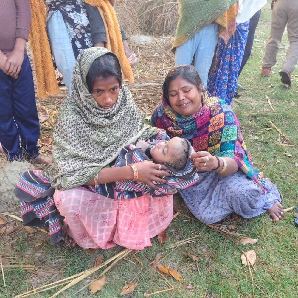 2 साल के मासूम का शव बंबे में उतराता मिला:मंगलवार को लापता हुआ था बच्चा, पुलिस ने पोस्टमार्टम के लिए भेजा