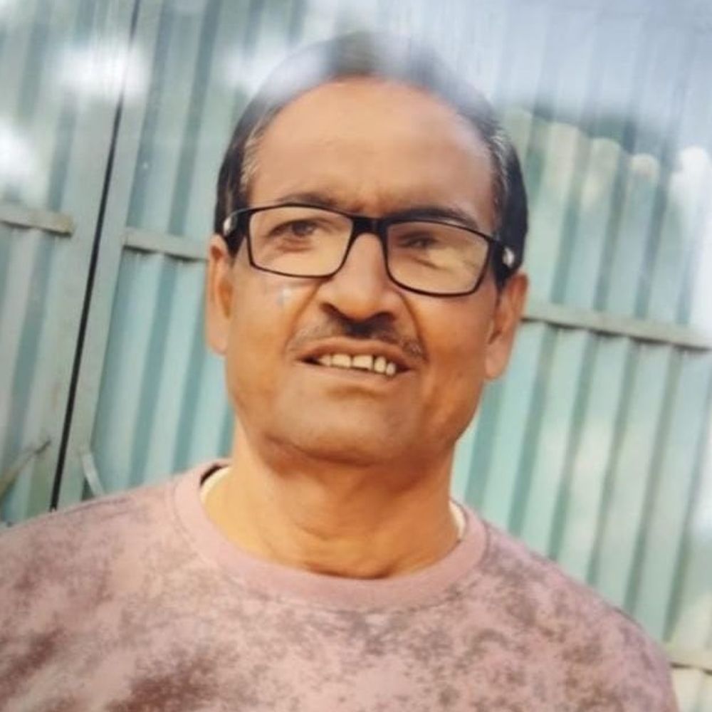 हरदोई में दामाद ने ससुर पीट-पीटकर की हत्या:संपत्ति विवाद में मंदिर जाते समय सिर पर किए ताबड़तोड़ 7 वार, मौके पर तोड़ा दम