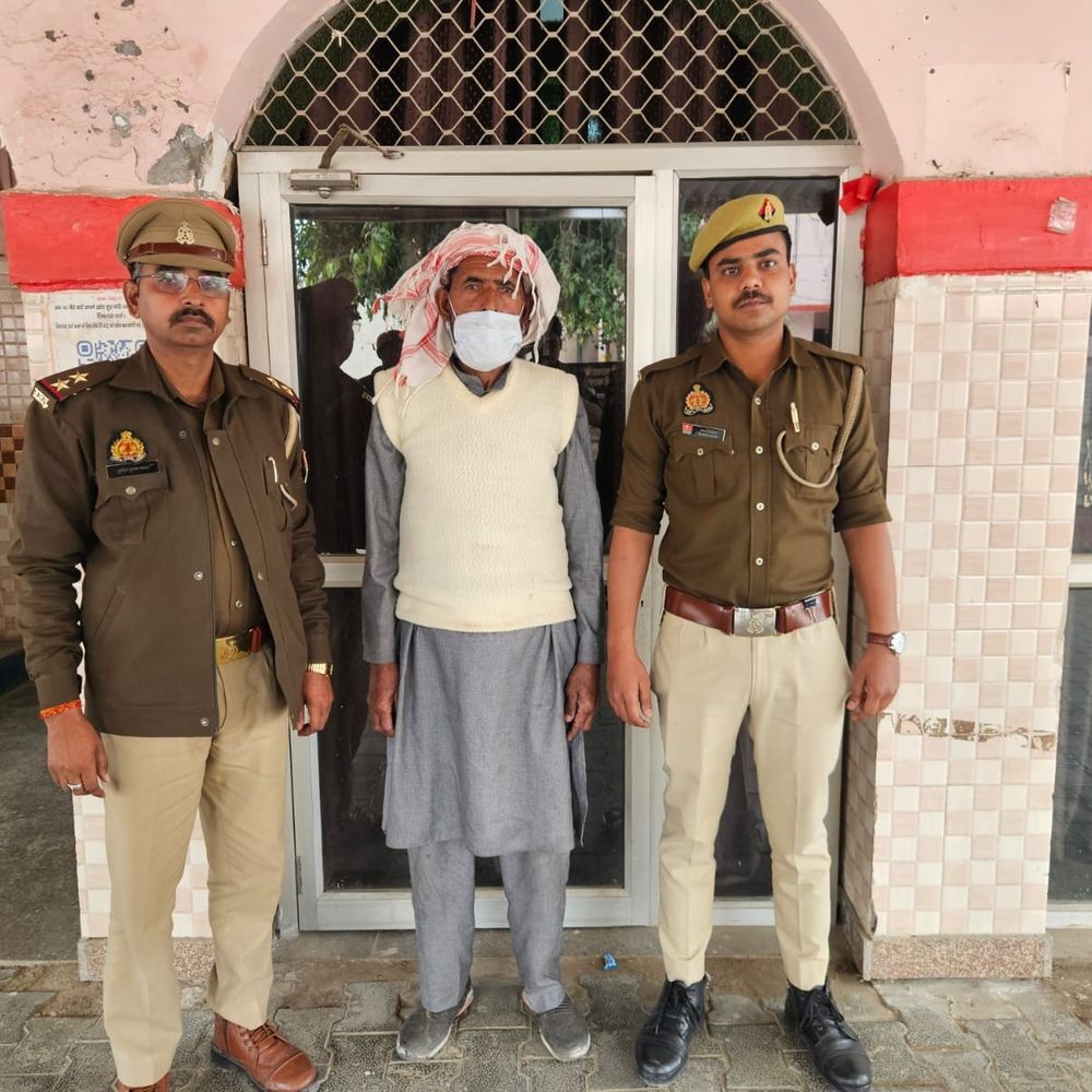 हापुड़ में नाबालिग किशोरी ने दिया बच्ची को जन्म:दुष्कर्म के आरोप में पड़ोसी गिरफ्तार, 14 फरवरी की रात घर पर हुआ प्रसव