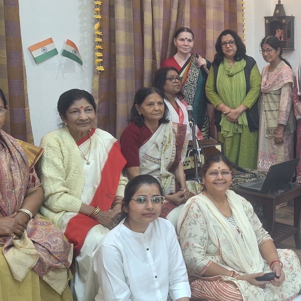 संस्कृत गीतों पर कार्यशाला शुरू:संस्कृत संस्थान और ज्योति कलश संस्थान की पहल; 20 लोगों ने लिया हिस्सा