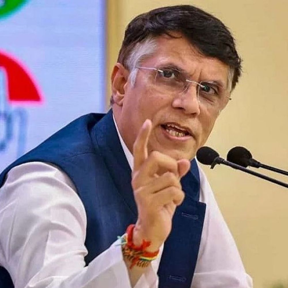 खेड़ा बोले- सिब्बल का जेफ्री एपस्टीन से कोई संबंध नहीं:भाजपा झूठ फैला रही, कपिल को 2020 में न्यूयॉर्क में शिक्षा संस्थान ने सम्मानित किया था