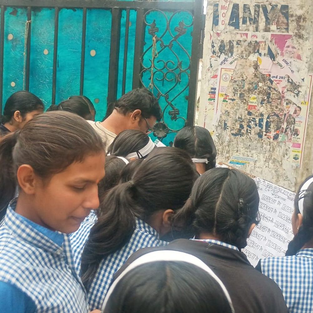 यूपी बोर्ड परीक्षा आज से शुरू:बिजनौर में 119 केंद्रों पर 86 हजार से अधिक छात्र देंगे एग्जाम