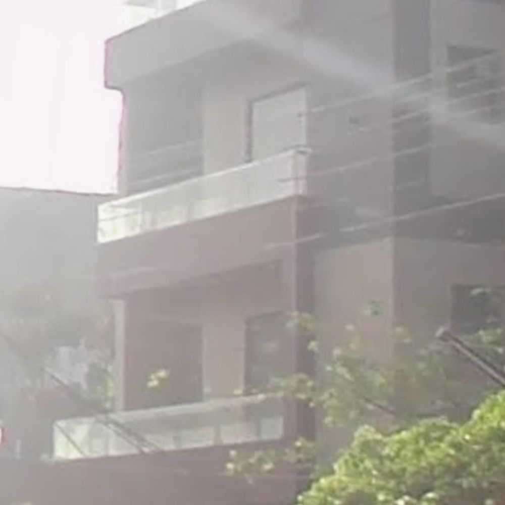 फरीदाबाद में कारोबारी के घर इन्कम टैक्स की रेड:  स्टॉक एक्सचेंज से जुड़ा ऑनलाइन कारोबार; दिनभर रिकॉर्ड खंगालती रही टीमें – Ballabgarh News