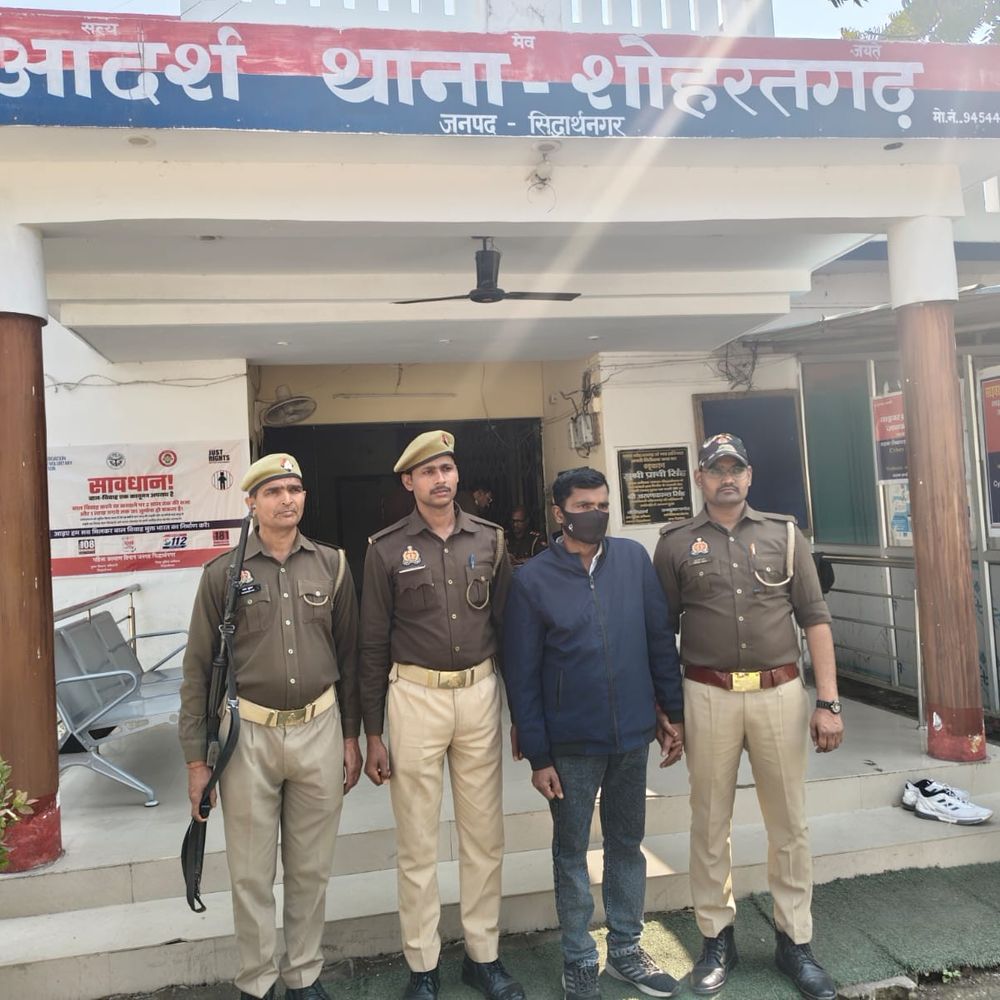 पुलिस ने वांछित आरोपी को किया गिरफ्तार:लंबे समय से फरार चल रहा था, गिरफ्तारी के लिए लगी थीं टीमें