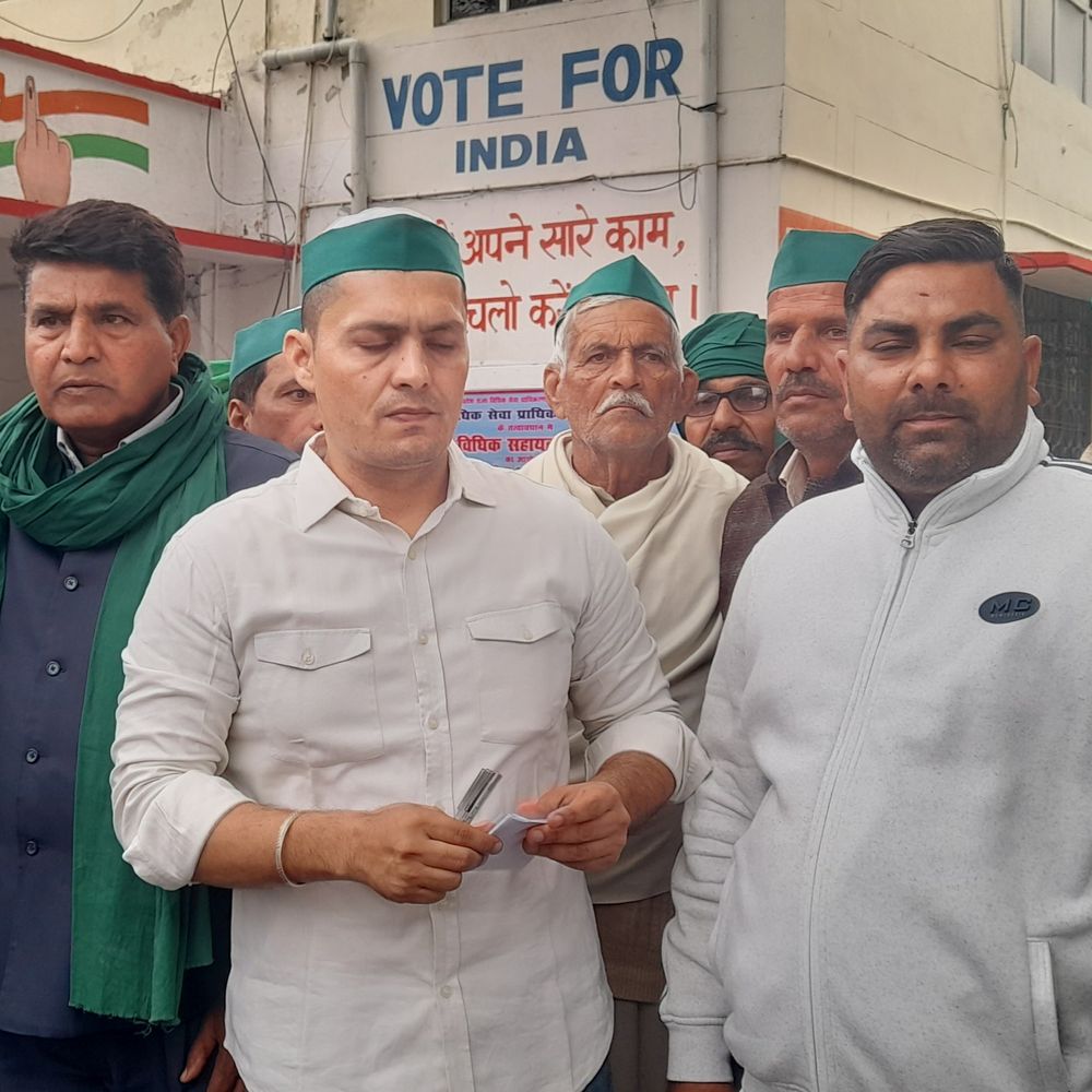 किसान दिवस पर डीएम-एसएसपी ने सुनी शिकायतें:हाईवे की जमीन का सही मुआवजा मांगा, निर्माण रोकने की चेतावनी