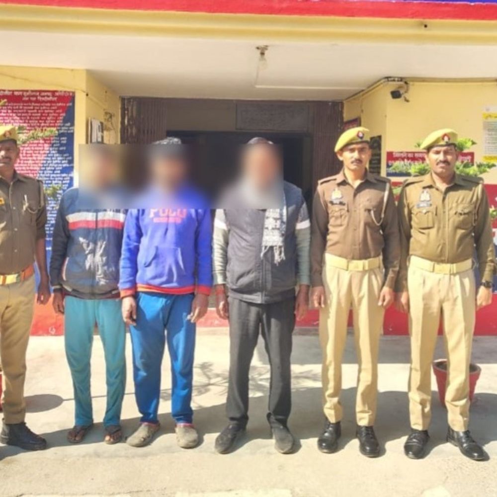 पुलिस के महाअभियान में 28 वारंटी गिरफ्तार:अमेठी में एसपी के निर्देश पर चला अभियान, कोर्ट में पेशी की तैयारी