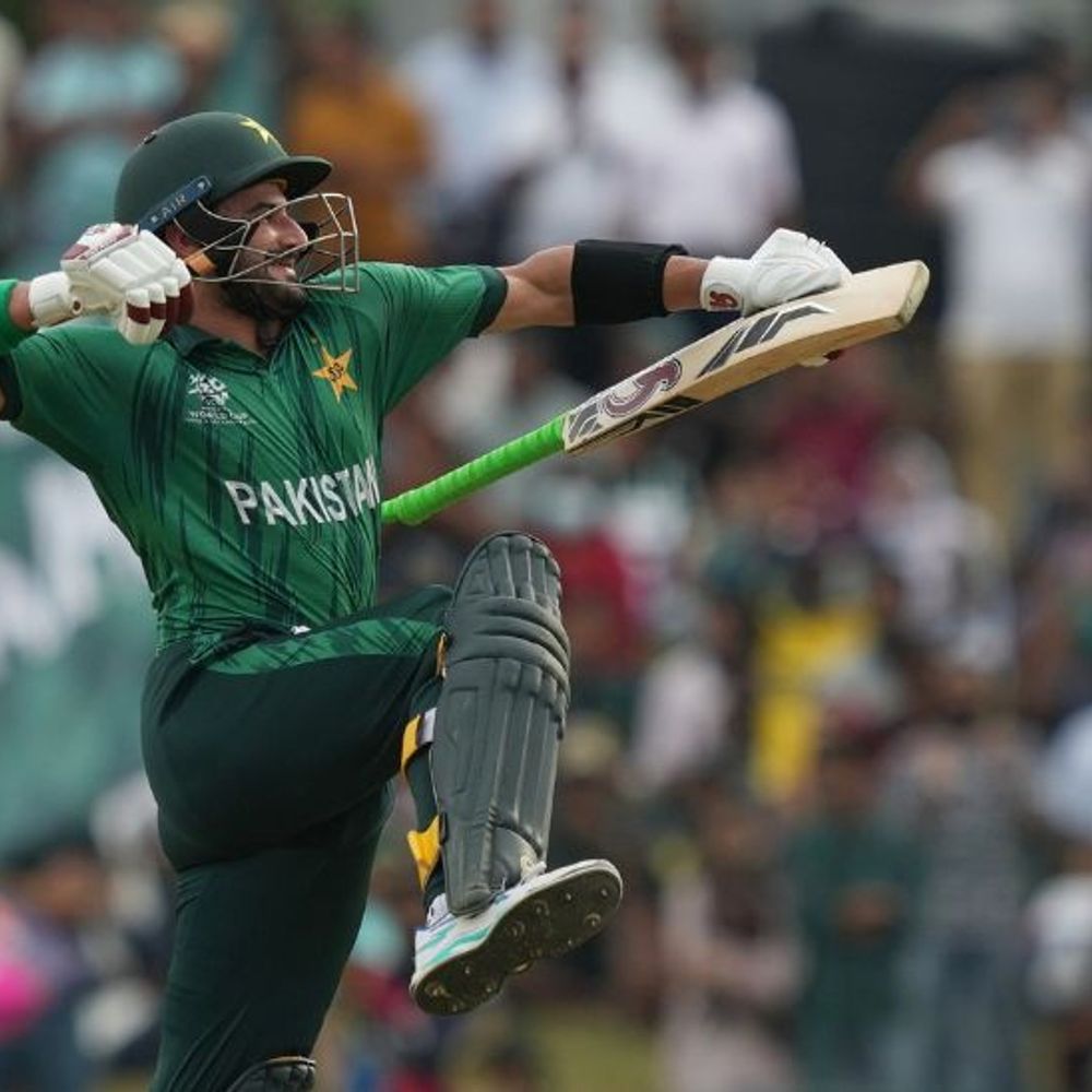 पाकिस्तान टी-20 वर्ल्डकप के सुपर-8 में पहुंचा:नामीबिया को 102 रन से हराया; साहिबजादा फरहान का शतक, उस्मान तारिक को 4 विकेट