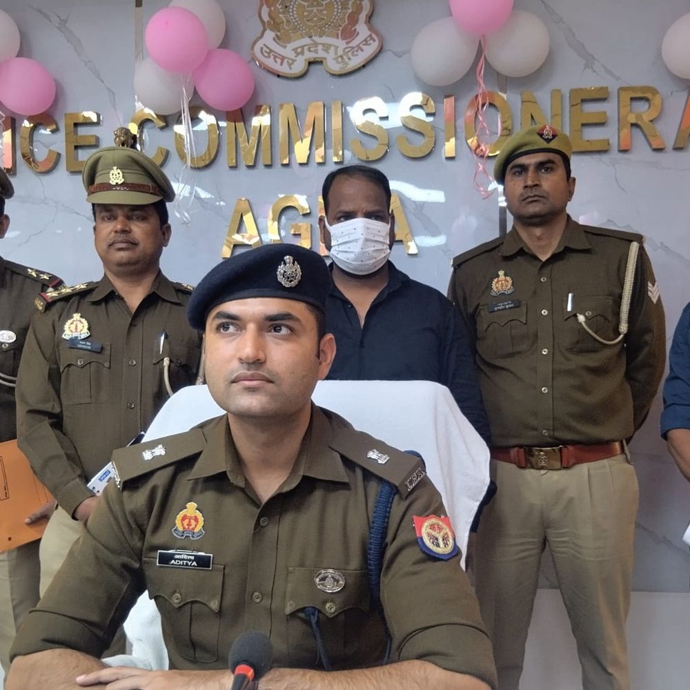 आधार में नाम और पता चेंज कर लिया अवैध लोन:200 लोगों को बनाया साइबर ठगी का शिकार, 2.50 करोड़ की ठगी, आरोपी अरेस्ट