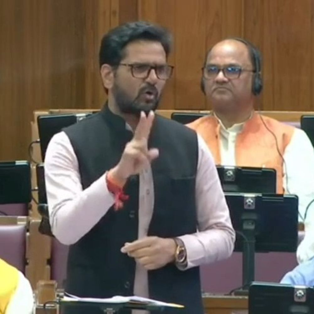 भाजपा विधायक तरारा ने सदन में उठाये कई मुद्दे:गजरौला में ट्रामा सेंटर तो तिगरी धाम में पक्के घाट की मांग उठाई