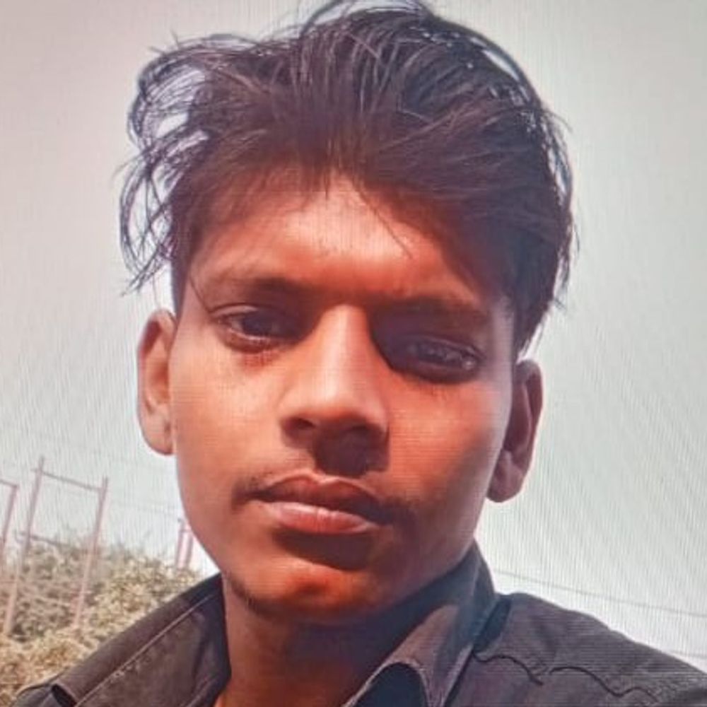 लापता युवक का शव तालाब में मिला:शिवरात्रि के दिन दोस्तों के साथ घर से निकला था, हत्या की आशंका