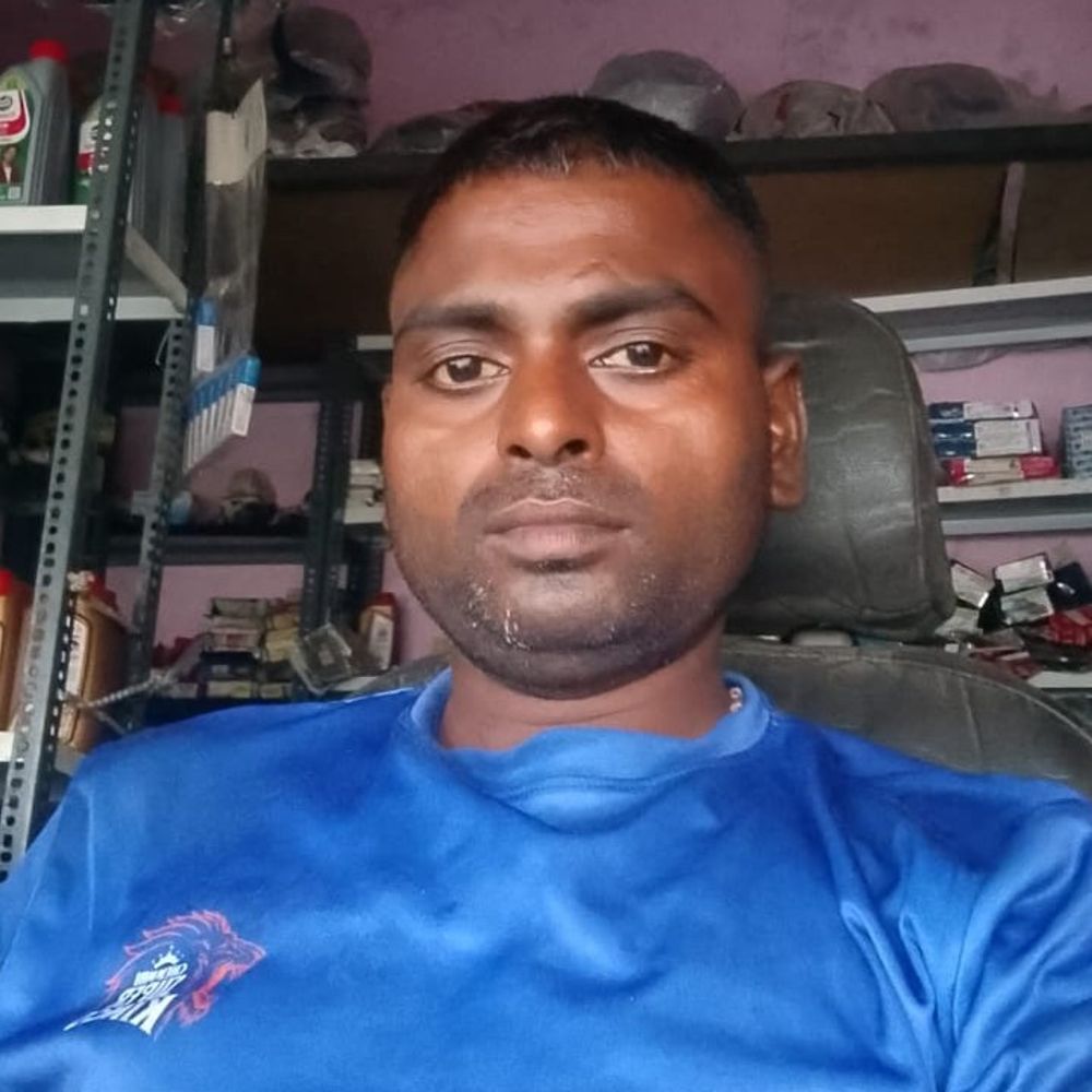 फिरोजाबाद में अनियंत्रित बाइक ने मिस्त्री को मारी टक्कर, मौत:सिरसागंज के उखरेड बाईपास पर हुआ हादसा, शव पोस्टमार्टम के लिए भेजा