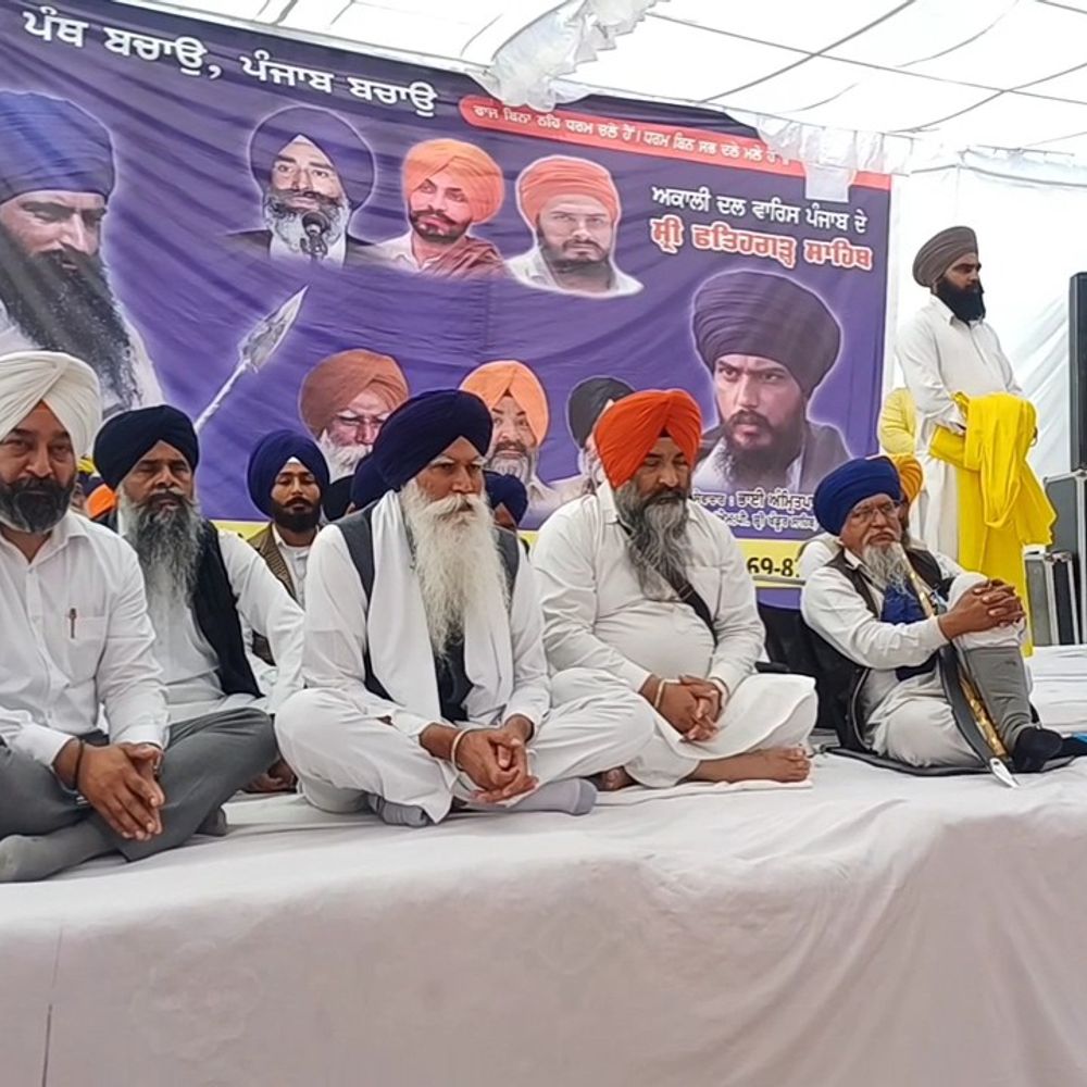 सांसद अमृतपाल के पिता फतेहगढ़ साहिब पहुंचे:  बोले- पंजाब सरकार डर से बेटे के रिहाई में डाल रही बाधा, रोज हो रही हत्या-लूट नहीं रोक पा रही – Khanna News