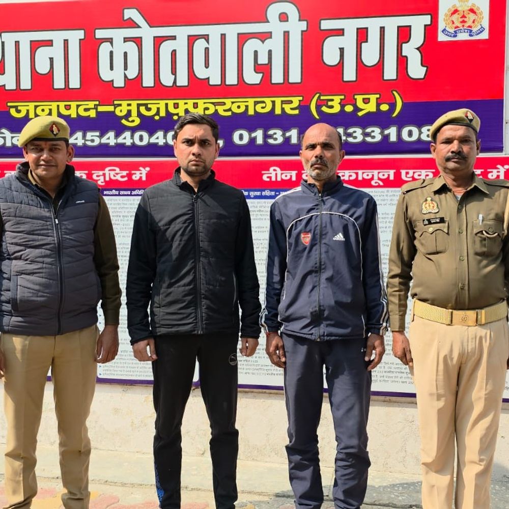 चौकी इंचार्ज की कुर्सी पर रील बनाना पड़ा भारी:मुजफ्फरनगर पुलिस ने दोनों आरोपियों को गिरफ्तार कर जेल भेजा