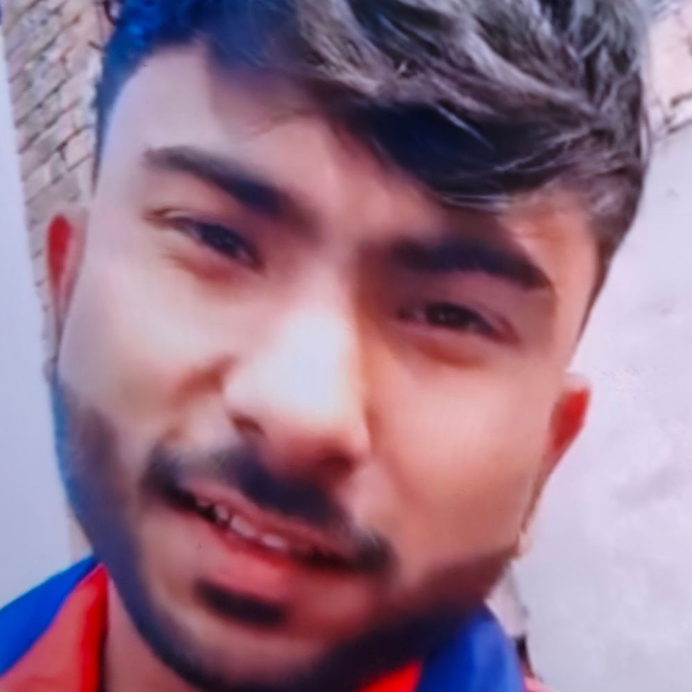 हाथरस में सड़क हादसा, युवक की मौत:तीन दिन पहले हुई थी शादी, एक अन्य युवक गंभीर घायल