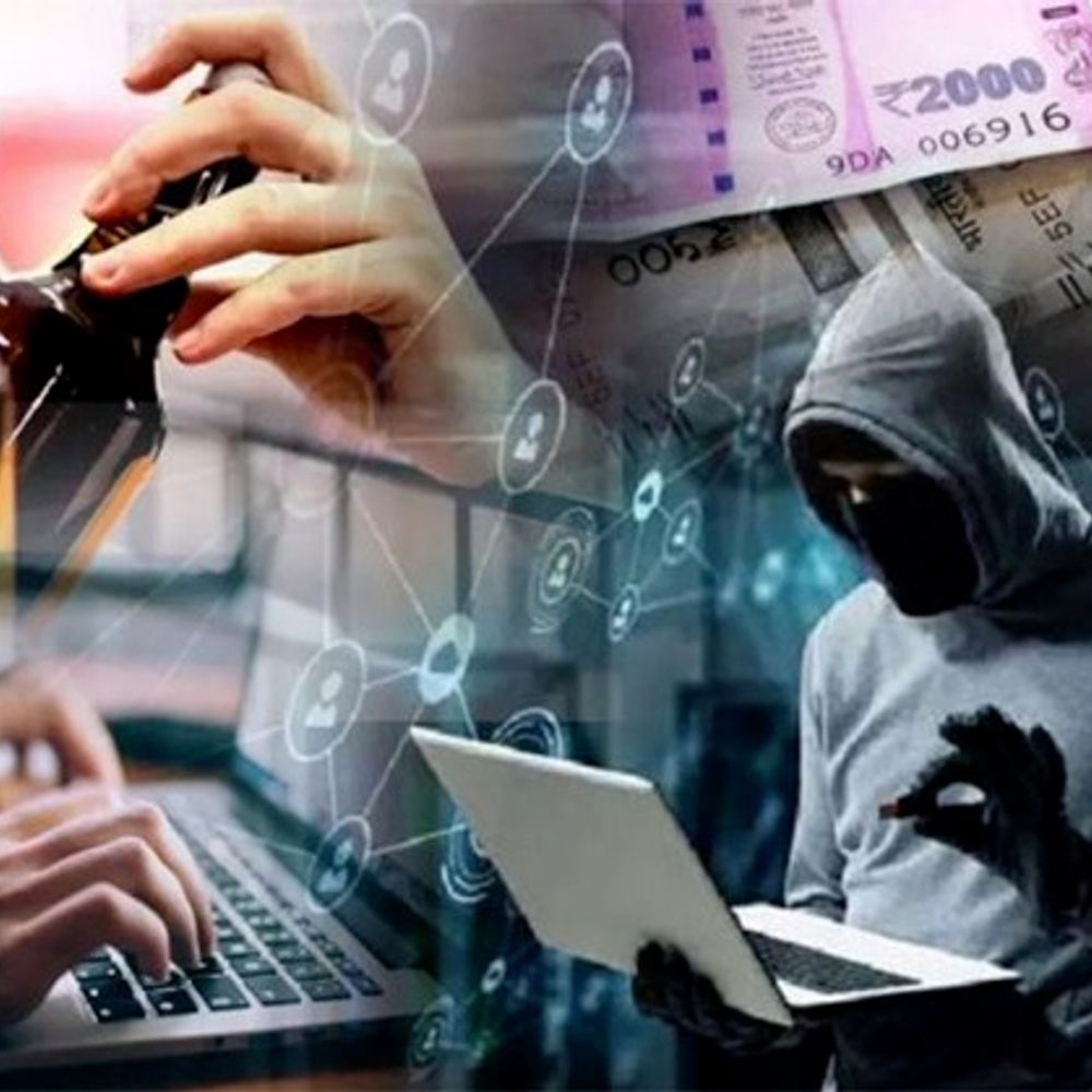 अयोध्या साइबर क्राइम पुलिस की बड़ी कार्रवाई:दो मामलों में 1.40 लाख रुपये वापस कराए