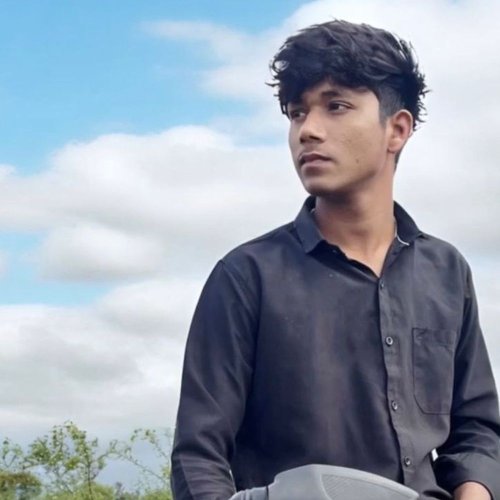 बहन की शादी की तैयारी में जुटे भाई की मौत:  एक दिन बाद आने वाली थी बारात, बाल-कटवाने जा रहे थे, ट्रक ने मारी टक्कर – durg-bhilai News