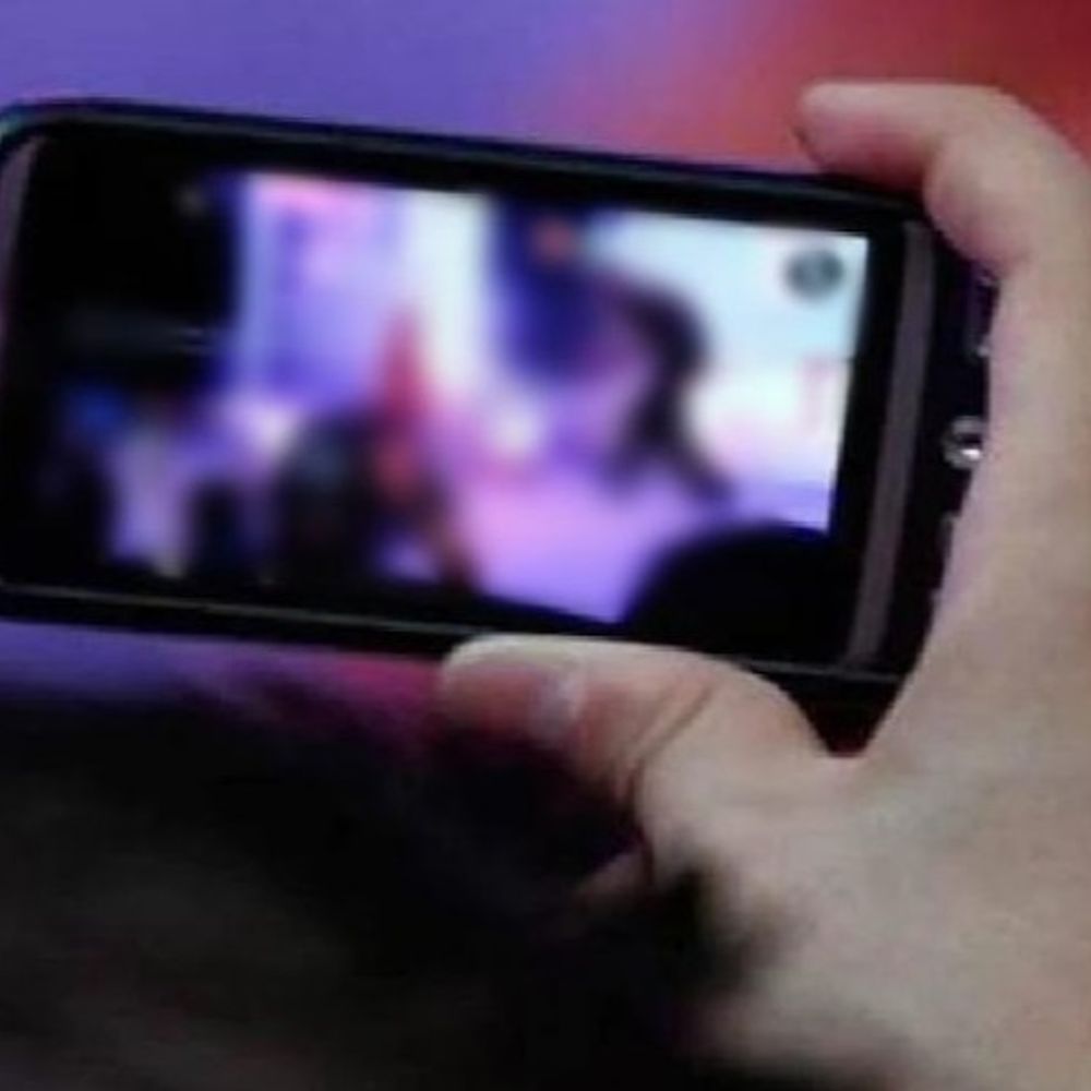 13 साल की लड़की को दिखाया इंस्टाग्राम हैक का डर:लखनऊ में सहेली ने मांगे रुपए, न देने पर बॉयफ्रेंड संग मारपीट की