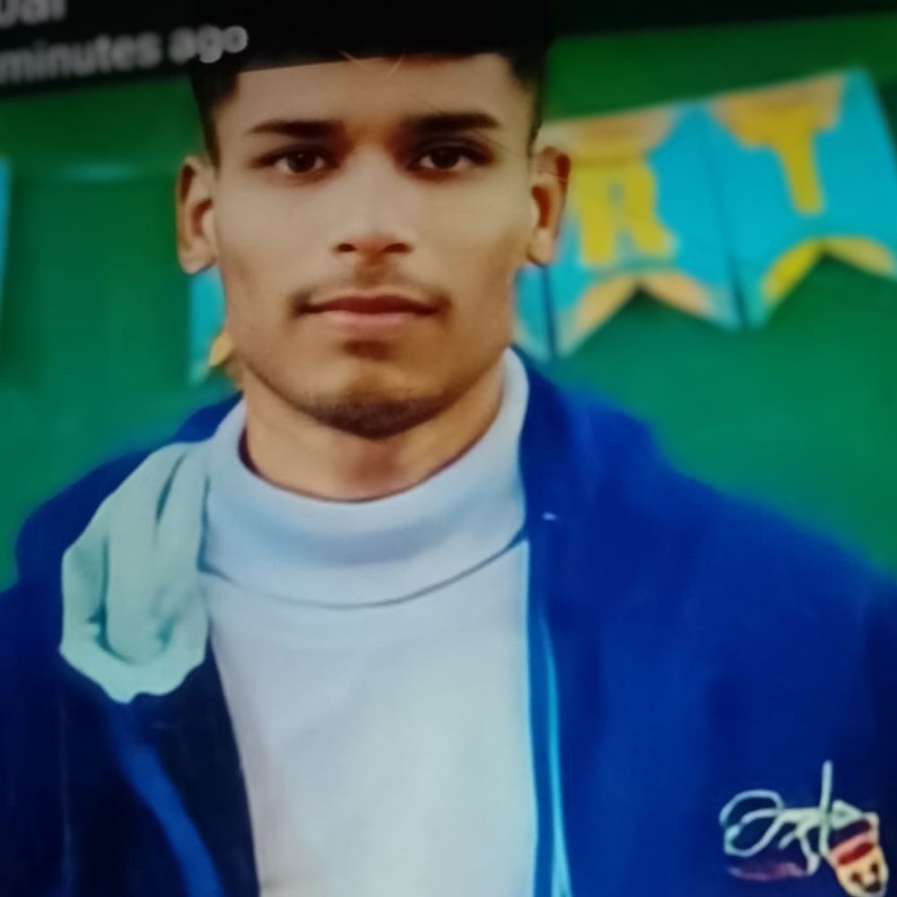 एटा में बीएससी छात्र की सड़क हादसे में मौत:बाजार जाने की कहकर निकला था, तेज रफ्तार ट्रक ने रौंदा