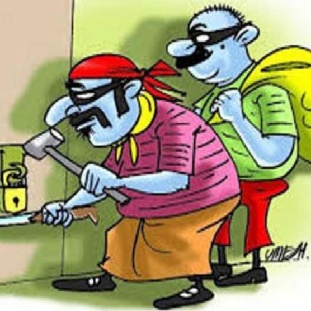 सिंचाई विभाग के कर्मी के घर से लाखों की चोरी:सरोजनी नगर में 10 लाख रुपए का सामान गायब, पुलिस जांच में जुटी