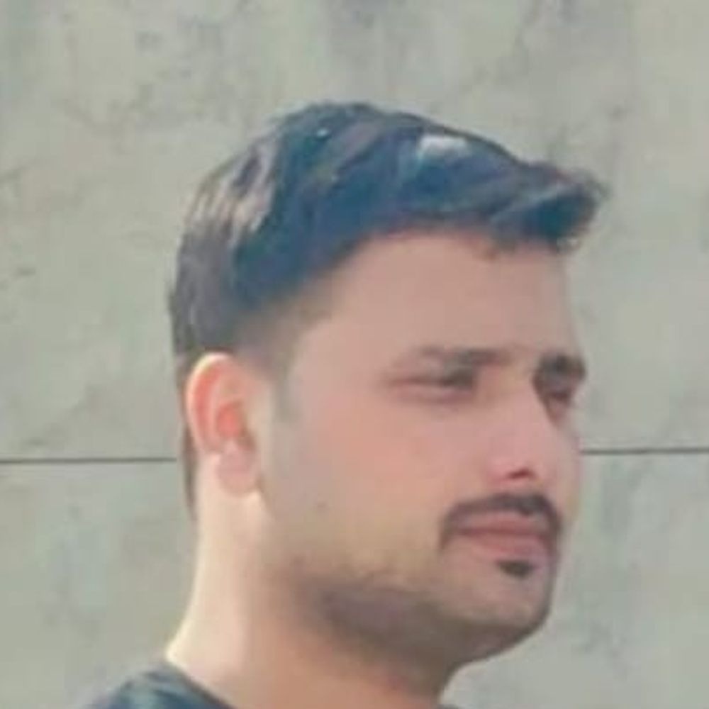 औरैया के युवक की दिल्ली में मौत:ड्यूटी पर जाते समय अज्ञात वाहन की चपेट में आया, परिजन शव लेने रवाना हुए