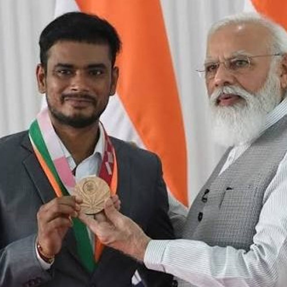 पैरा ओलंपियन मनोज सरकार सड़क हादसे में घायल:प्रैक्टिस के लिए लखनऊ आते समय हरदोई में कार टकराई, अर्जुन अवॉर्डी हैं