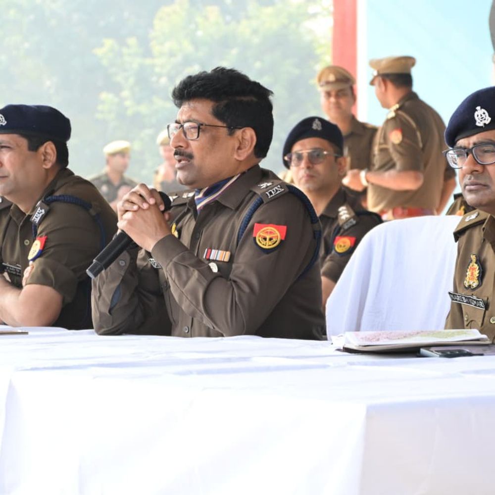 प्रधानमंत्री कल मेरठ आएंगे:बुलंदशहर से सुरक्षा के लिए पुलिस बल रवाना, एसएसपी ने पुलिस लाइन में ब्रीफ किया