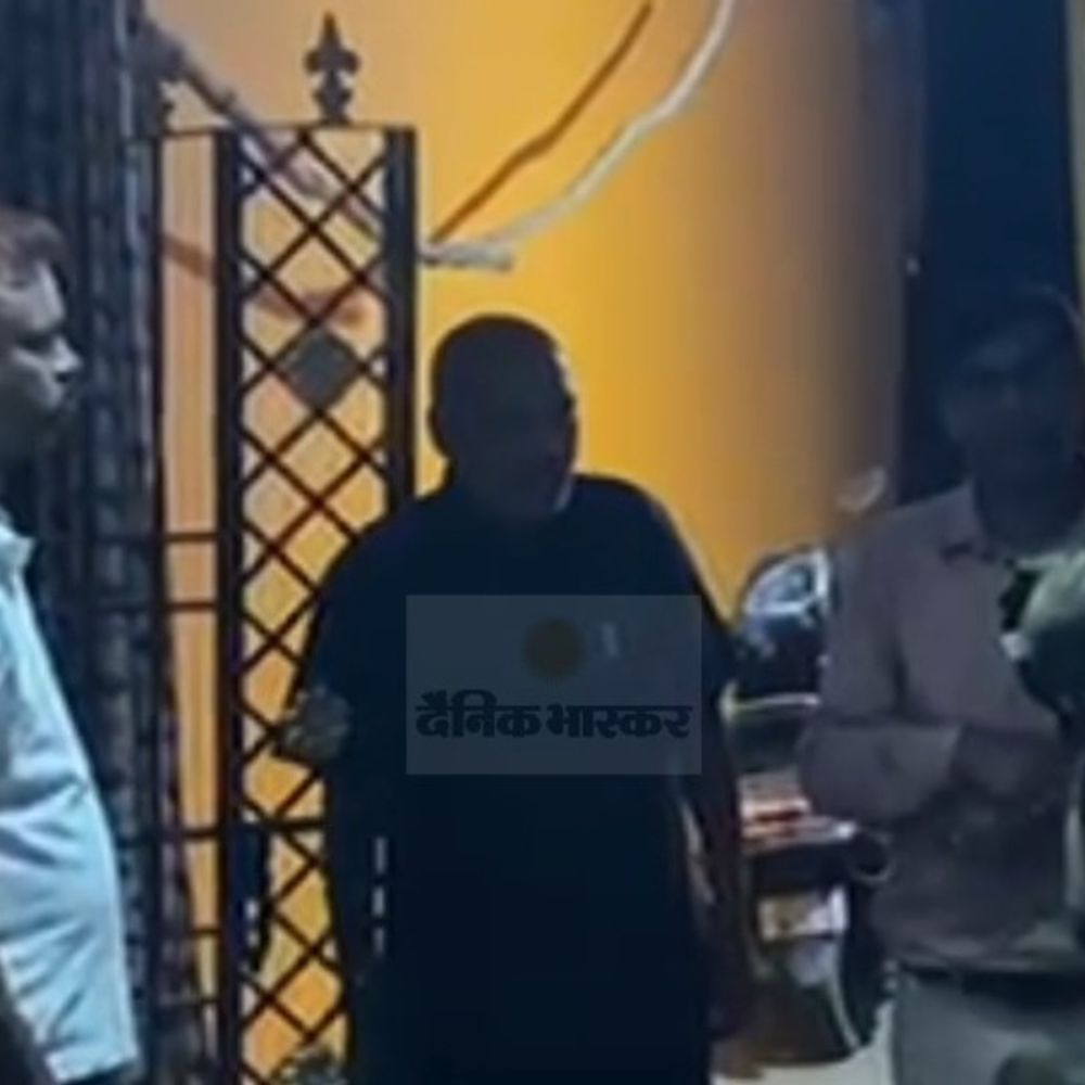एकतरफा प्यार में युवती के पिता पर चलाई गोली:  बाल-बाल बचा, आरोपी युवक अरेस्ट, परिजन बोले- लंबे समय से परेशान कर रहा था – Korba News