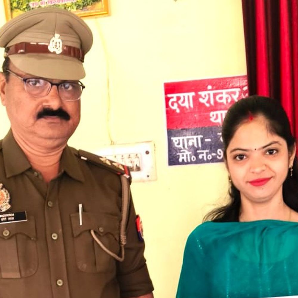 ऑनलाइन ठगी के 77 हजार रुपए वापस मिले:मिर्जापुर में 5 माह पहले ई-कॉमर्स साइट से हुई थी धोखाधड़ी