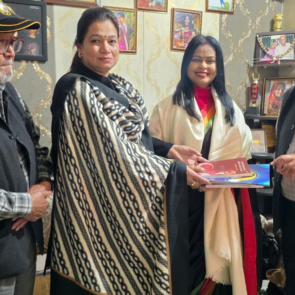 सहारनपुर में अभिनेत्री उर्मिला सनावर सम्मानित:अंकिता भंडारी हत्याकांड में आवाज उठाने पर मिला सम्मान