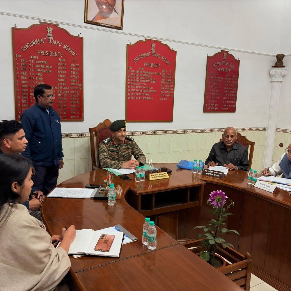 मेरठ कैंट बोर्ड की बैठक:गृह कर, सफाई ठेके और अतिक्रमण पर उठे सवाल