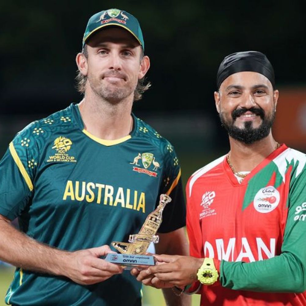 ऑस्ट्रेलिया ने टॉस जीतकर फील्डिंग चुनी:ओमान ने पावरप्ले में 3 विकेट गंवाए; बार्टलेट ने कलीम-जतिंदर, एलिस ने सोनावाले को बोल्ड किया