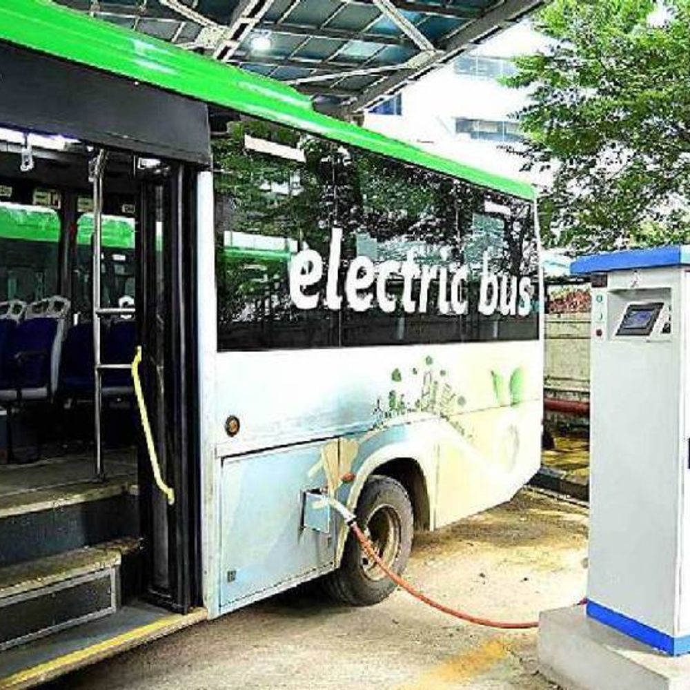 नोएडा इंटरनेशनल एयरपोर्ट तक जाएंगी ग्रेनो की बस:15 ई बस चलाएंगे, 4 रूट किए गए फाइनल, 50 हजार को होगा फायदा