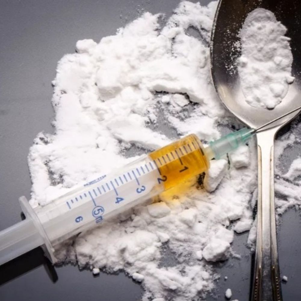 श्रीगंगानगर में महिला सहित तीन नशा तस्कर पकड़े:82.09 ग्राम हेरोइन बरामद, पुलिस को देख भागने की कोशिश की