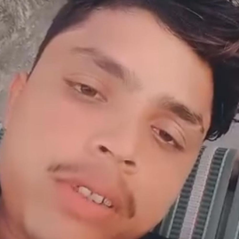 बदायूं में साली की शादी में युवक ने की आत्महत्या:शादी समारोह से शराब पीकर बाहर निकला, फंदे से लटकता मिला शव