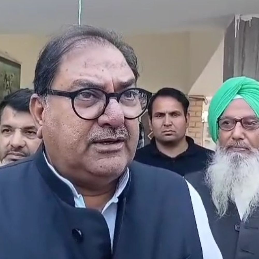 टोहाना में अभय चौटाला का सरकार और कांग्रेस पर हमला:  14 लाख राशन कार्ड रद्द करने पर सवाल उठाए, बोले- विधानसभा में उठाएंगे मुद्दा – Tohana News