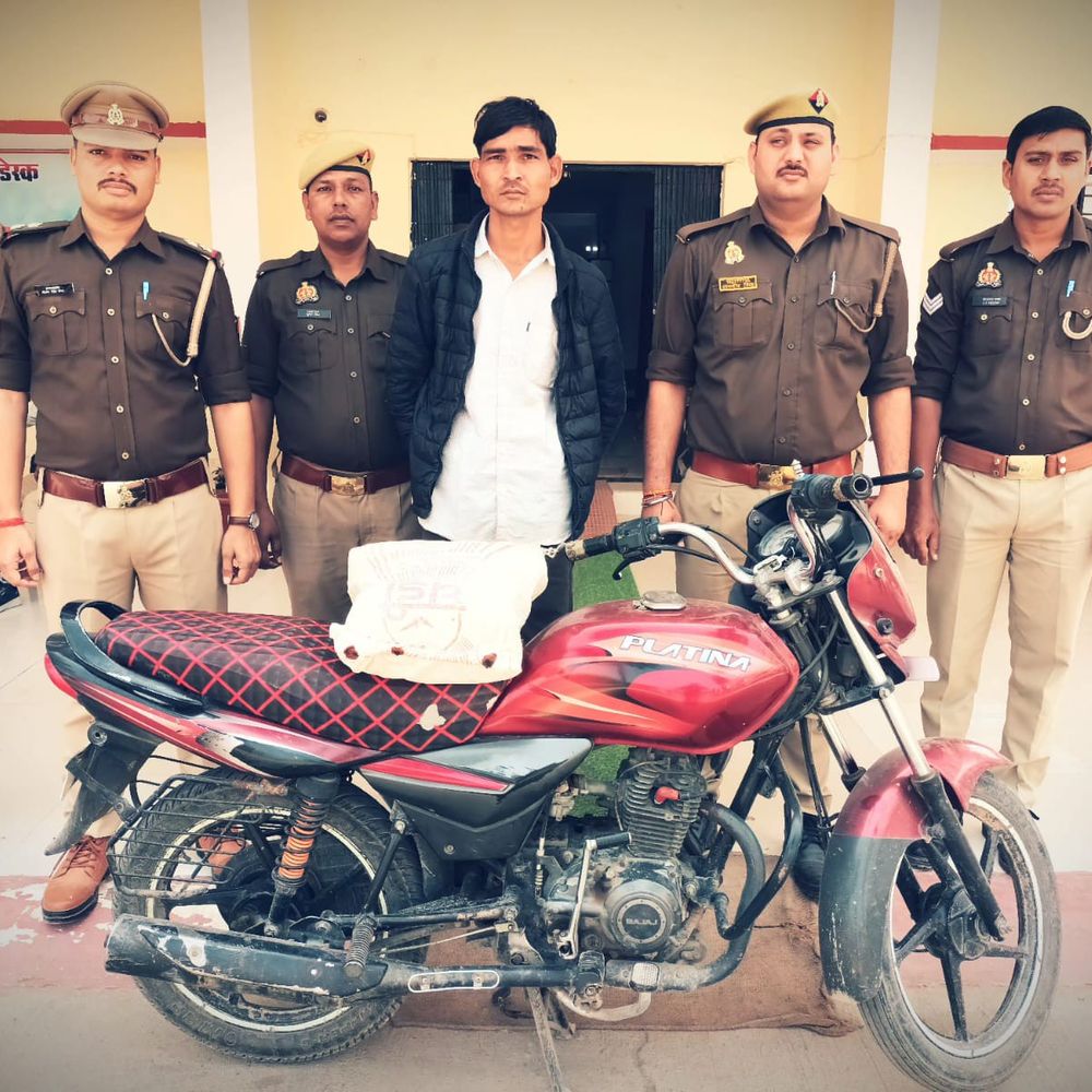 जालौन में 3.1 किलो गांजा बरामद:एक युवक गिरफ्तार, पुलिस ने मुकदमा दर्ज किया