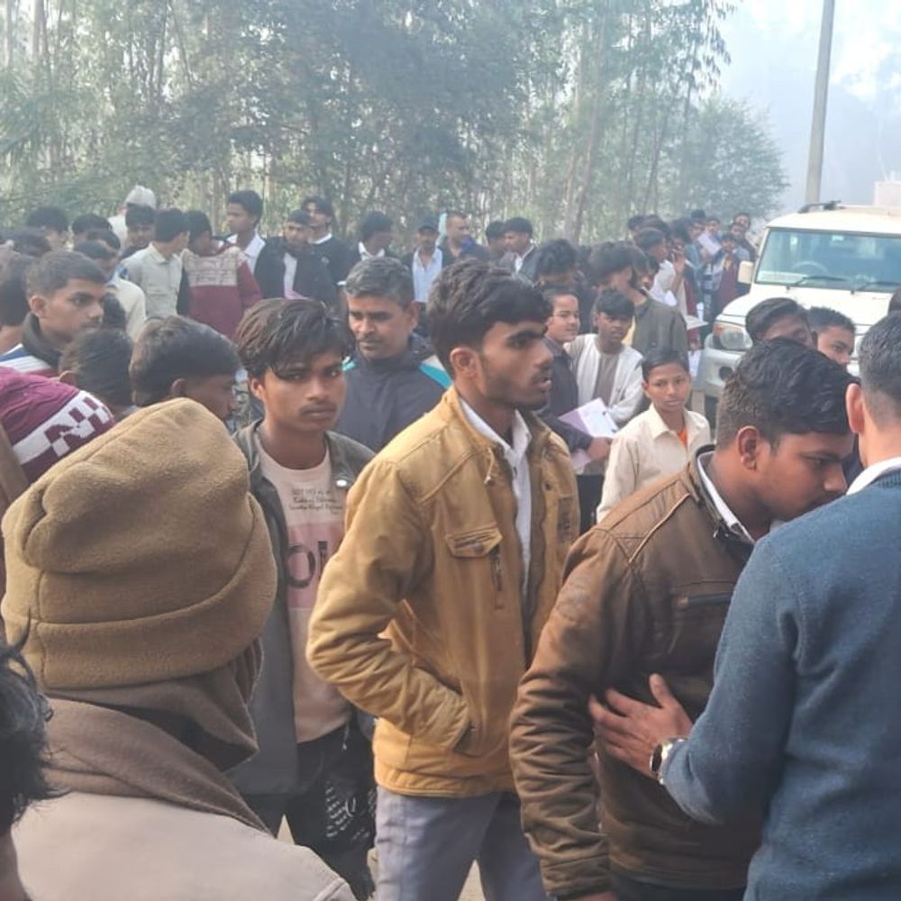 श्रावस्ती में 1865 छात्र ने छोड़ा एग्जाम:41 केंद्रों पर सीसीटीवी की निगरानी में हुई थी परीक्षा