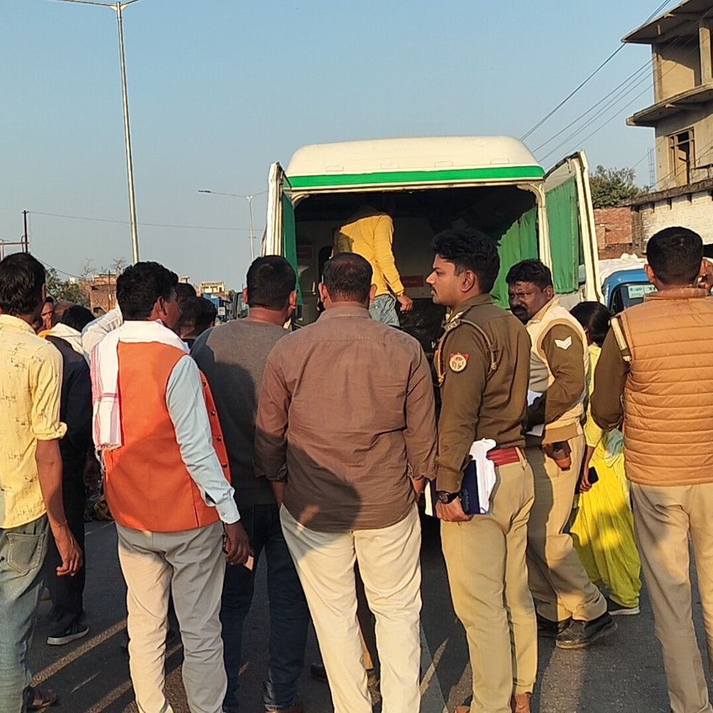 अयोध्या-रायबरेली हाईवे पर एक माह में 100 हादसे:15 की मौत, बाइक सवार ज्यादा प्रभावित; रॉन्ग साइड, हेलमेट न पहनना वजह