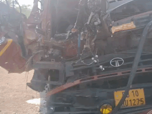 लुधियाना में बोन ब्रेड के सेल्समेन की मौत:  हरियाणा में ट्राले से हुई ट्रक की टक्कर,छाती में गार्डर लगने से मौत – Ludhiana News