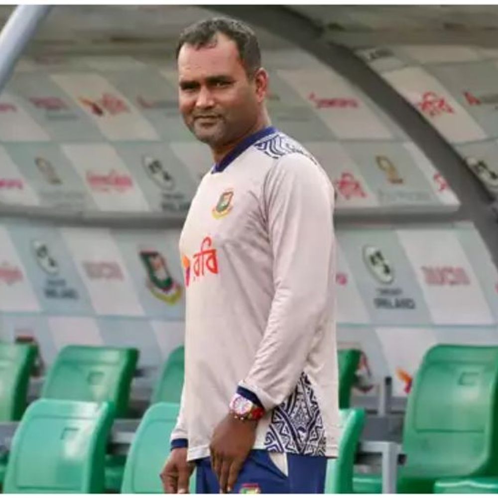 बांग्लादेश असिस्टेंट कोच ने असिफ नजरुल को झूठा कहा:बोल- टी-20 वर्ल्ड कप 2026 बायकॉट पर यू-टर्न लिया; खिलाड़ियों के लिए दर्दनाक फैसला रहा