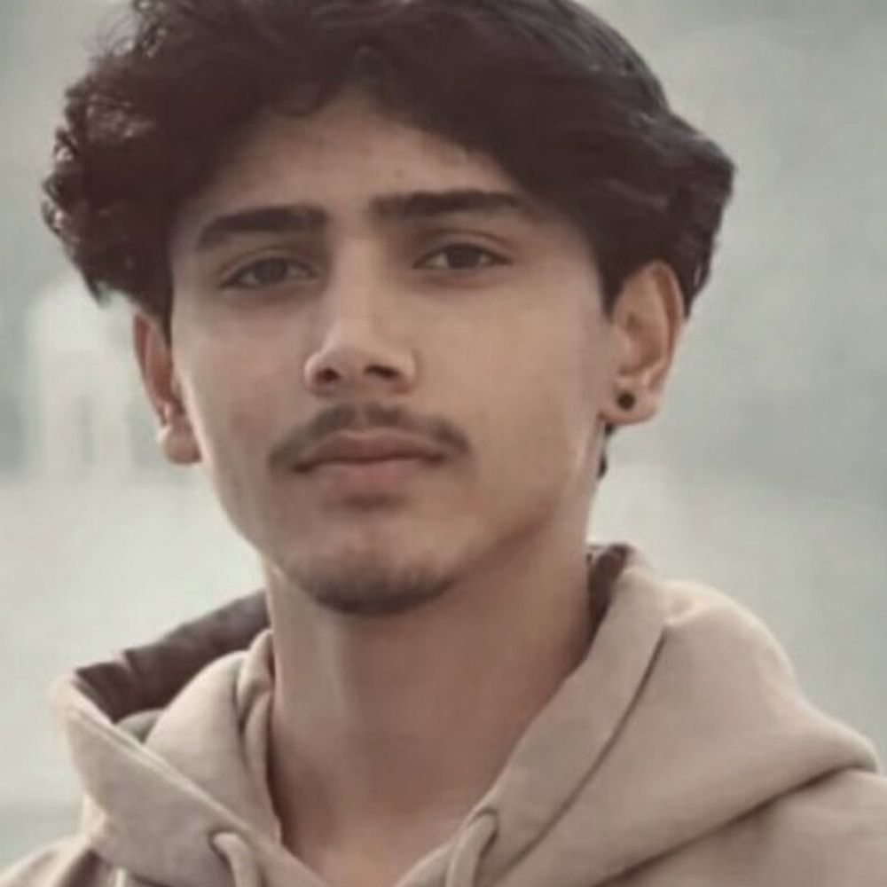 कांगड़ा सड़क हादसे में किशोर की मौत:  तेज रफ्तार बाइक पेड़ से टकराई, कपड़े खरीद कर लौट रहा था, इकलौता बेटा था – Dehra News