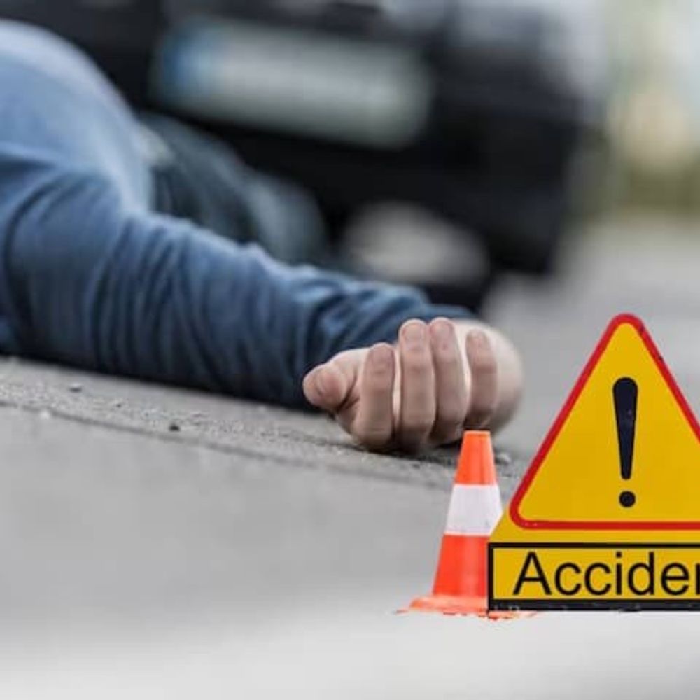 कल्याणपुर में वाहन की टक्कर से युवक की मौत:कानपुर देहात जा रहे थे बाइक सवार, पुलिस खंगाल रही सीसीटीवी