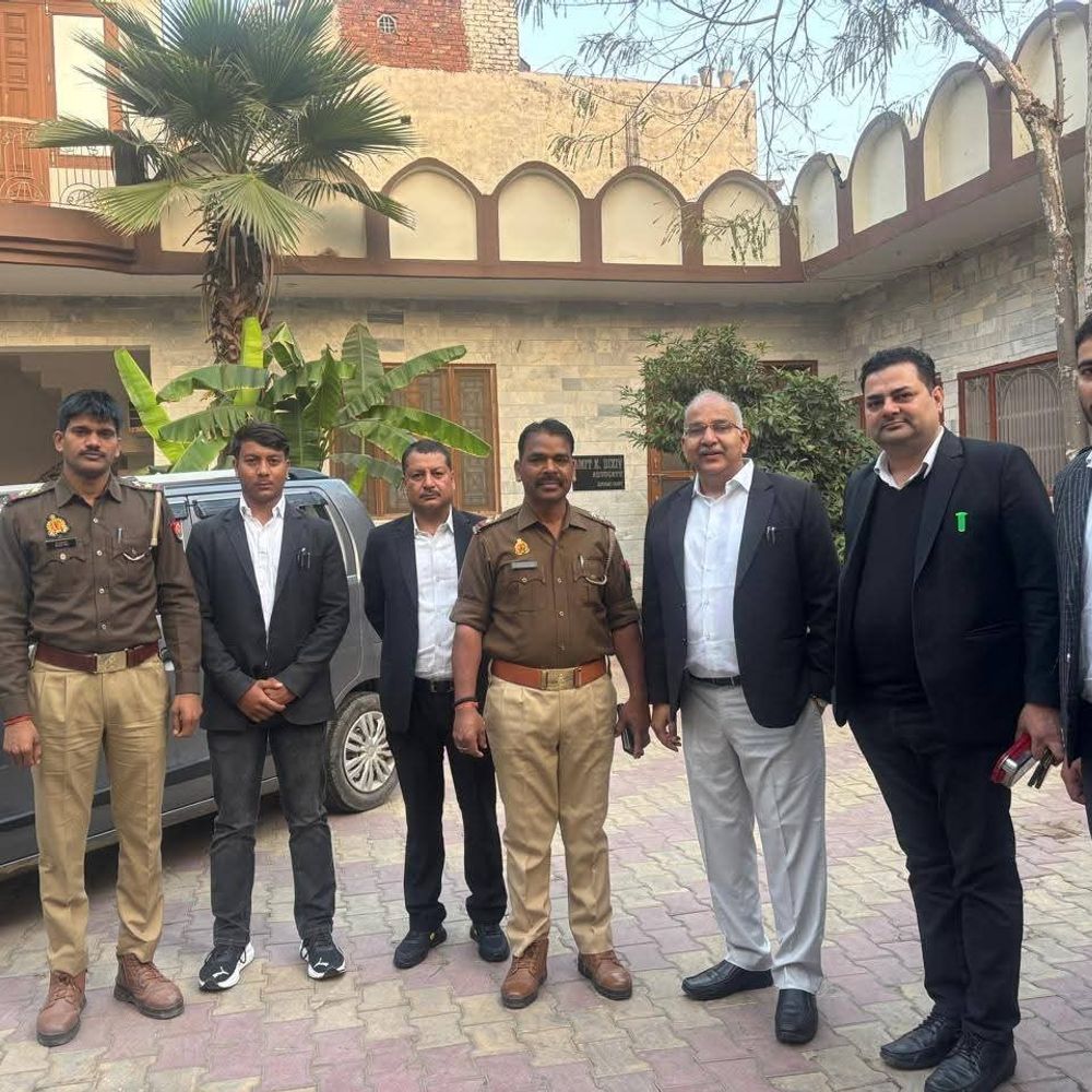 हाईकोर्ट बेंच की मांग पर अधिवक्ताओं की पुलिस से नोकझोंक:पीएम मोदी की रैली में जाने से रोका, भाजपा सरकार पर साधा निशाना